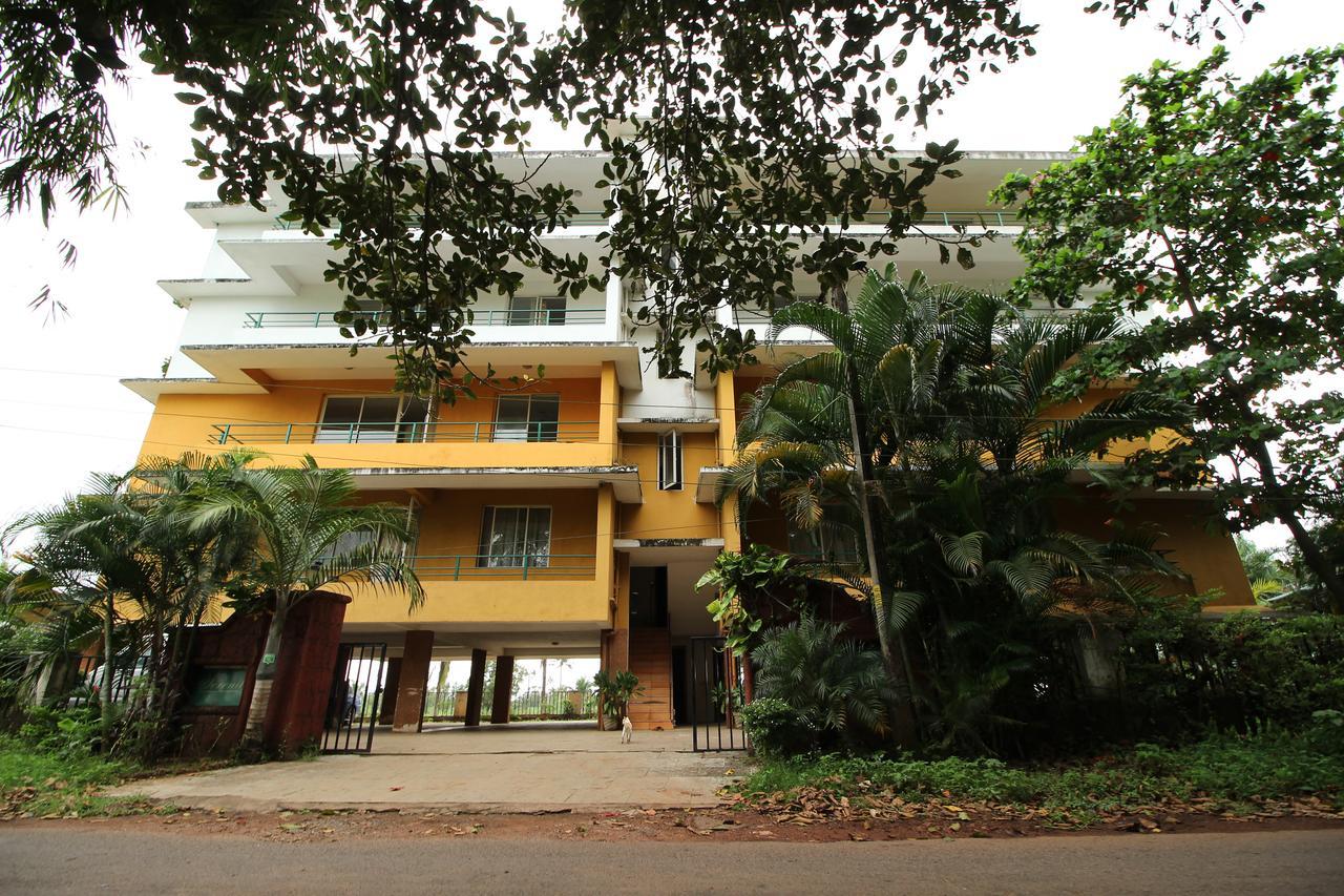 Oyo 9877 Elegant 2bhk Fatrade Apartment *