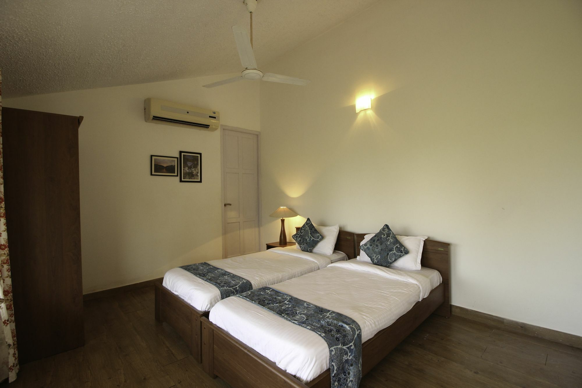 Oyo 9877 Elegant 2bhk Fatrade Apartment *